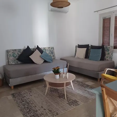 דירה Asprocyclia House