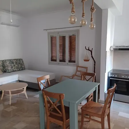 דירה Asprocyclia House