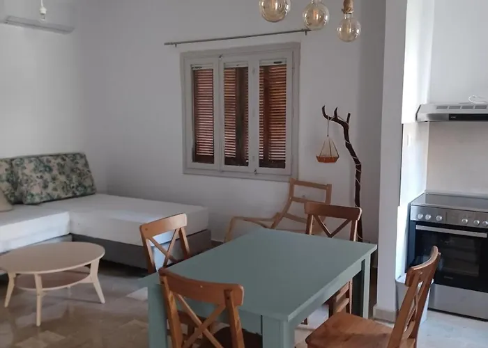 Lägenhet Asprocyclia House